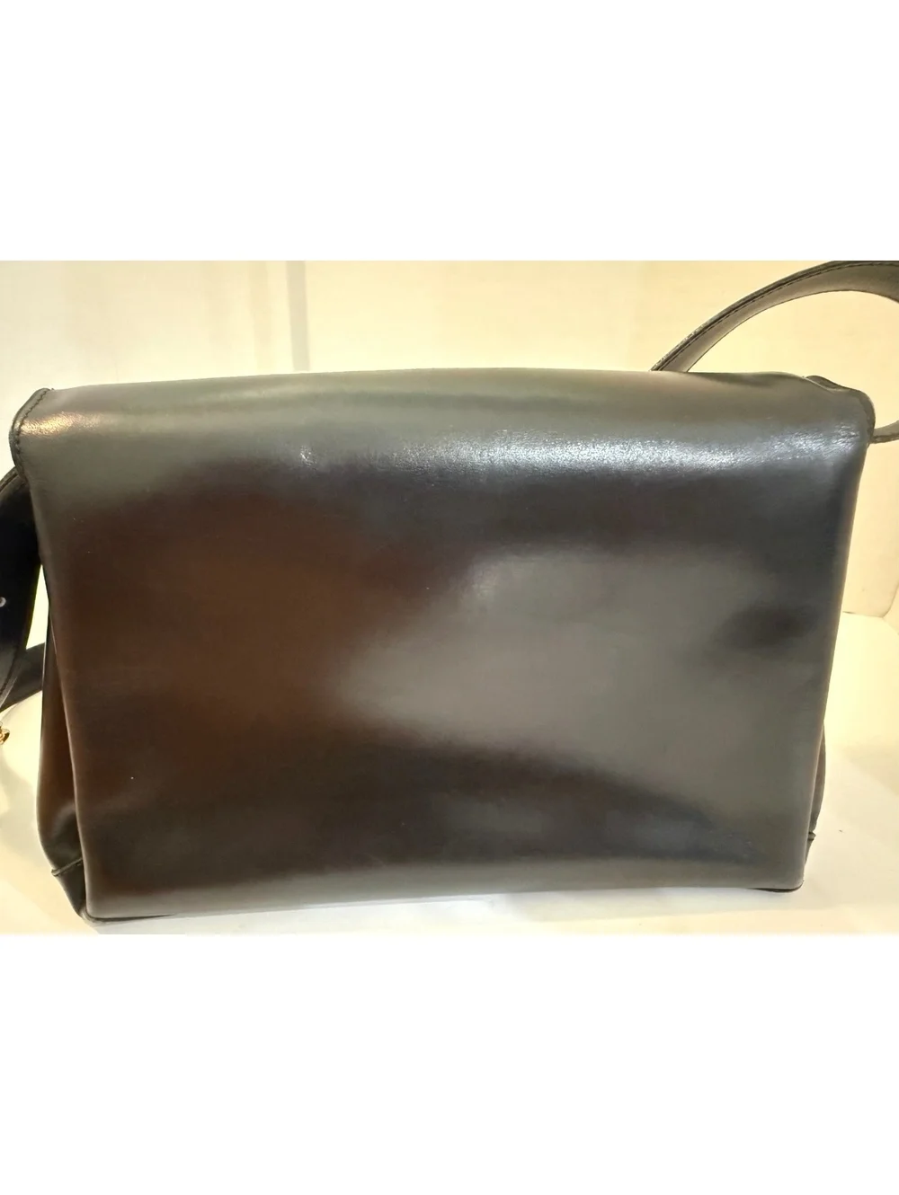 Fontana black leather shoulder bag